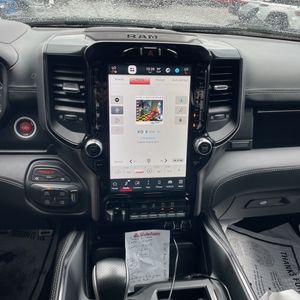 2022 RAM 1500 TRX thumbnail 38