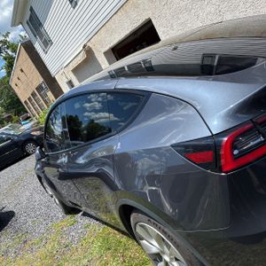 TESLA MODEL Y LONG RANGE - 6