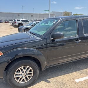صورة 2 لـ 2018 Nissan FRONTIER SV