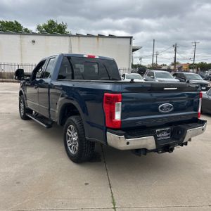 FORD F-250 SUPER DUTY LARIAT - 5