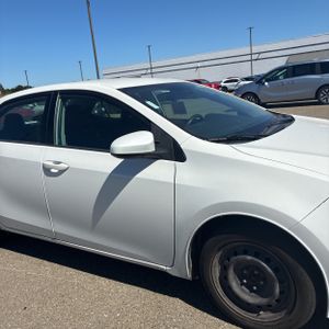 2017 Toyota COROLLA LE 缩略图 13