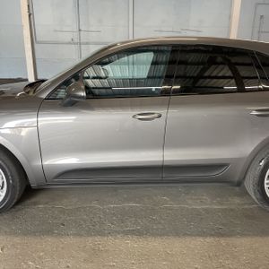 PORSCHE MACAN S - 4