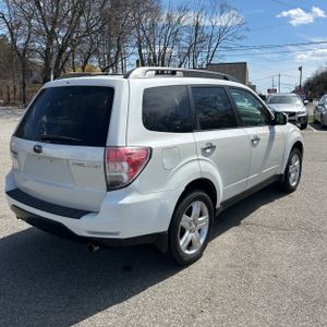 SUBARU FORESTER X - 8