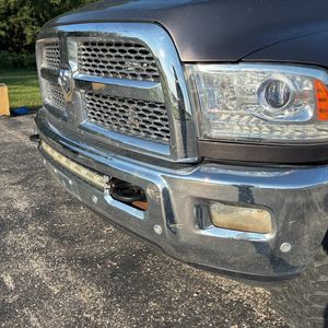 2016 RAM 3500 LARAMIE thumbnail 61