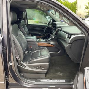 2017 Chevrolet SUBURBAN PREMIER 缩略图 32