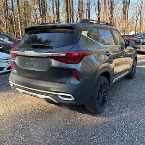 KIA SELTOS NIGHTFALL - 8