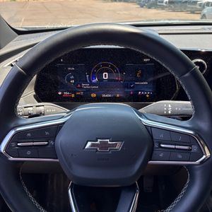 2025 Chevrolet TRAVERSE Z71 — миниатюра 43