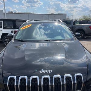 JEEP CHEROKEE LIMITED - 9