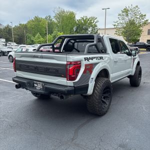 FORD F-150 RAPTOR - 8