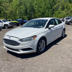 FORD FUSION SE - 1