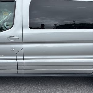 FORD TRANSIT 150 - 4