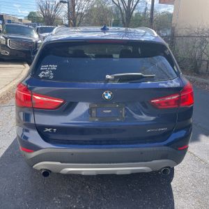 BMW X1 XDRIVE28I - 7