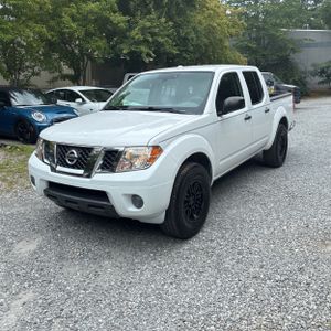 2012 Nissan FRONTIER SV photo 1