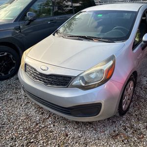 صورة مصغرة 40 لـ 2013 KIA RIO LX