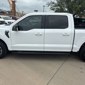 2023 FORD F-150 XLT — фото 4