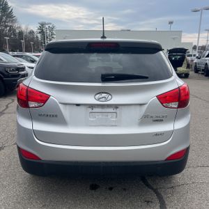 HYUNDAI TUCSON LIMITED - 7