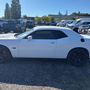 DODGE CHALLENGER R/T - 4