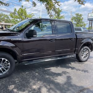 2020 FORD F-150 XLT photo 3