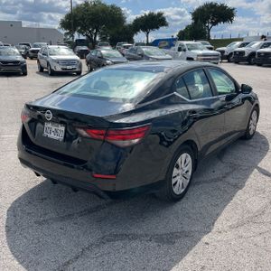 NISSAN SENTRA S - 8