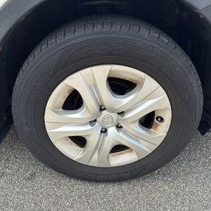 2015 Toyota RAV4 LE 照片 20