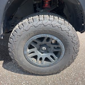 2017 Toyota 4RUNNER TRD OFF-ROAD — миниатюра 20