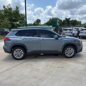 TOYOTA COROLLA CROSS - 10