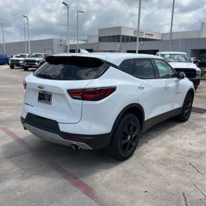 CHEVROLET BLAZER LT - 8