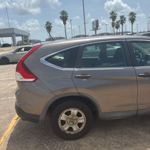 صورة 9 لـ 2014 Honda CR-V LX