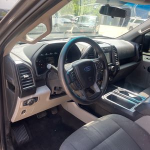 صورة مصغرة 36 لـ 2018 FORD F-150 XL