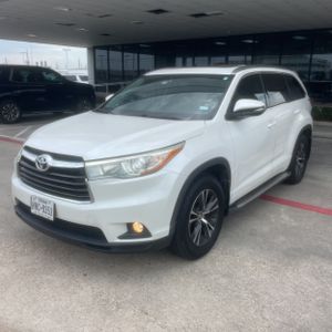 صورة 1 لـ 2016 Toyota HIGHLANDER XLE