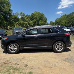 FORD EDGE SEL - 3