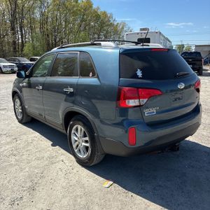 KIA SORENTO LX - 5