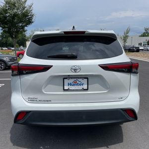 2024 Toyota HIGHLANDER LE 照片 7