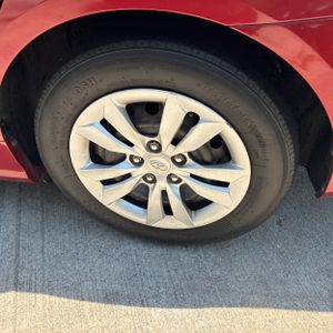 2012 Hyundai SONATA GLS — миниатюра 16