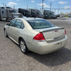 CHEVROLET IMPALA LT - 5