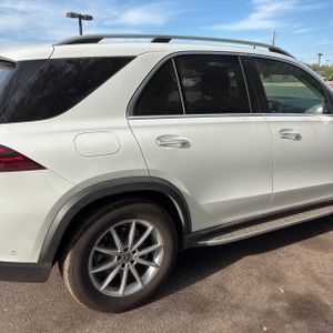 2025 Mercedes-BENZ GLE 照片 9