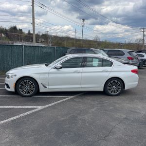 BMW 530E XDRIVE IPERFORMANCE - 3