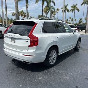 2016 Volvo XC90 T6 MOMENTUM — фото 8