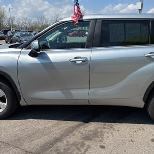 TOYOTA HIGHLANDER - 4