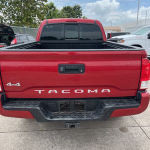 صورة مصغرة 23 لـ 2016 Toyota TACOMA SR