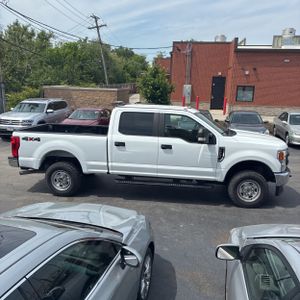 FORD F-250 SUPER DUTY XL - 10