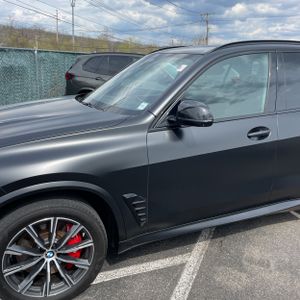 BMW X5 M60I - 2
