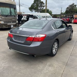 HONDA ACCORD EX-L V6 - 8