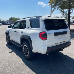 صورة 5 لـ 2026 Toyota 4RUNNER TRD OFF-ROAD PREMIUM