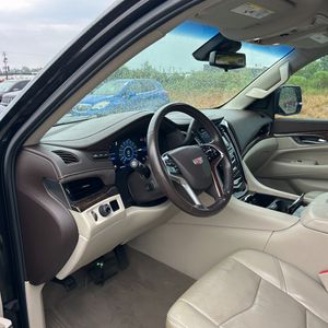 2017 Cadillac ESCALADE ESV LUXURY — фото 37