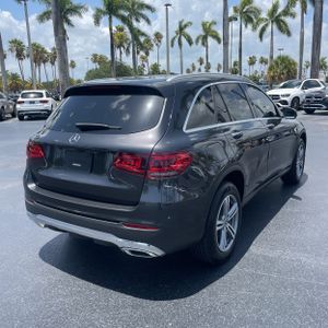2022 Mercedes-BENZ GLC photo 8
