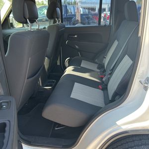 2010 JEEP LIBERTY SPORT — миниатюра 34