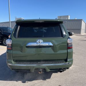 TOYOTA 4RUNNER - 7