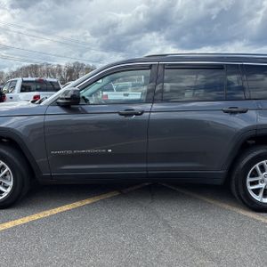 JEEP GRAND CHEROKEE L LAREDO - 4