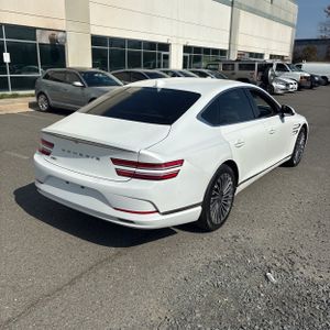 GENESIS ELECTRIFIED G80 BASE - 8